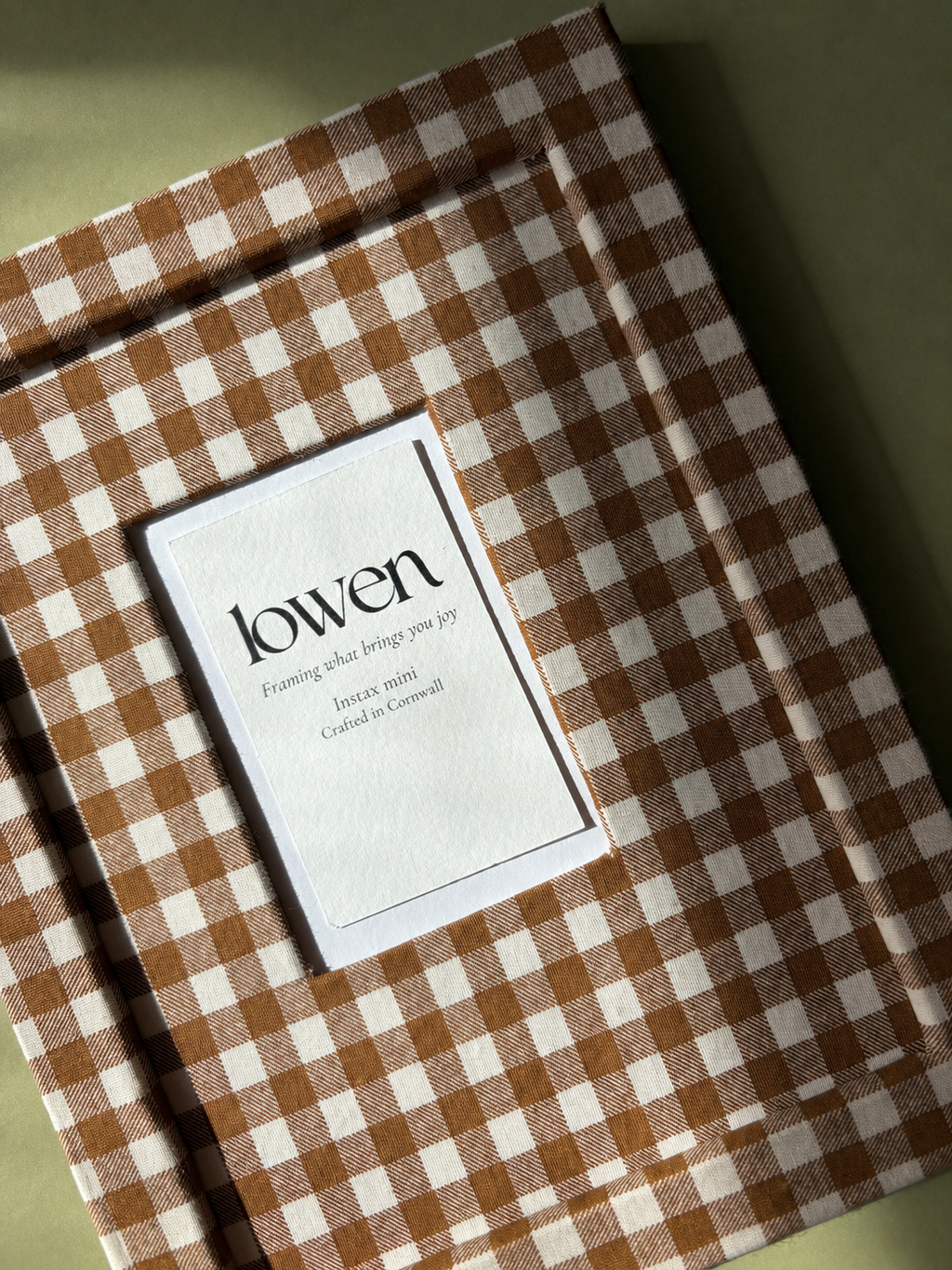 The Snapshot – Hazelnut Gingham Fabric Frame