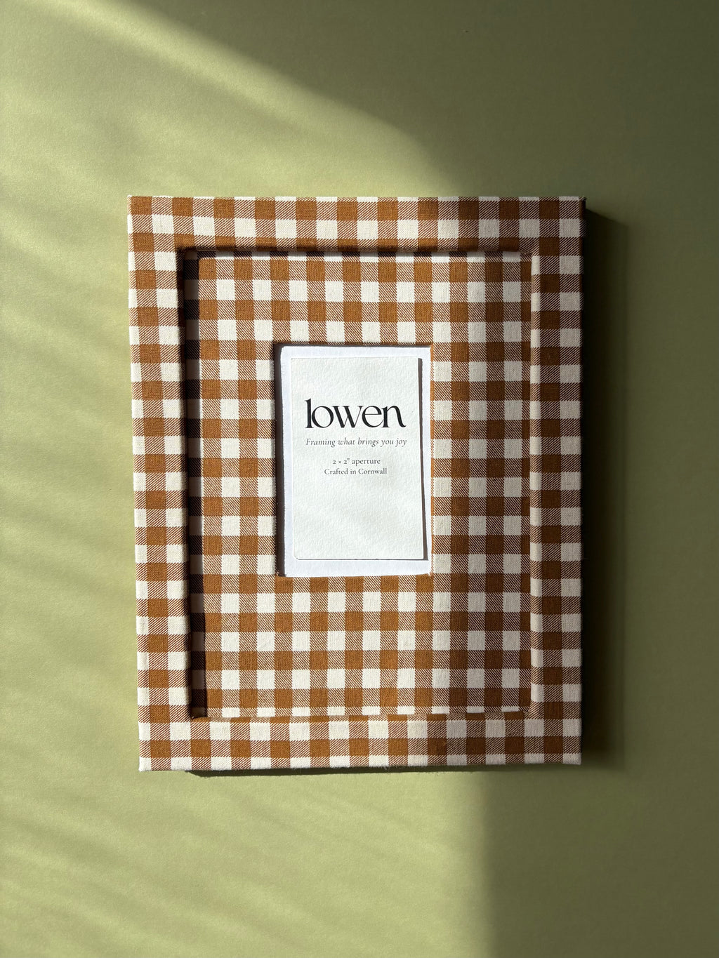 The Snapshot – Hazelnut Gingham Fabric Frame