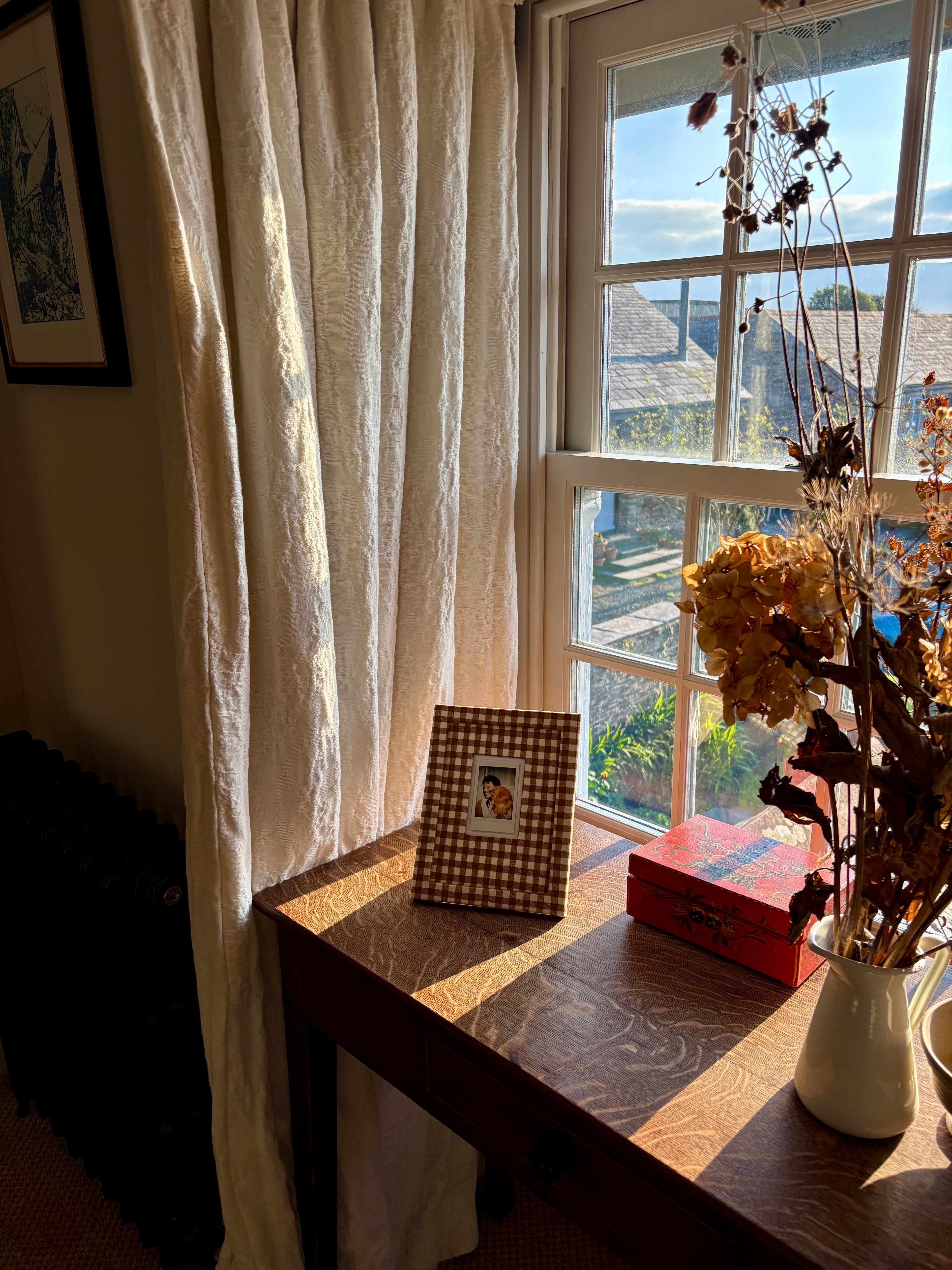 The Snapshot – Hazelnut Gingham Fabric Frame