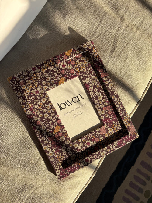 The Classic – Berry Meadow Fabric Frame