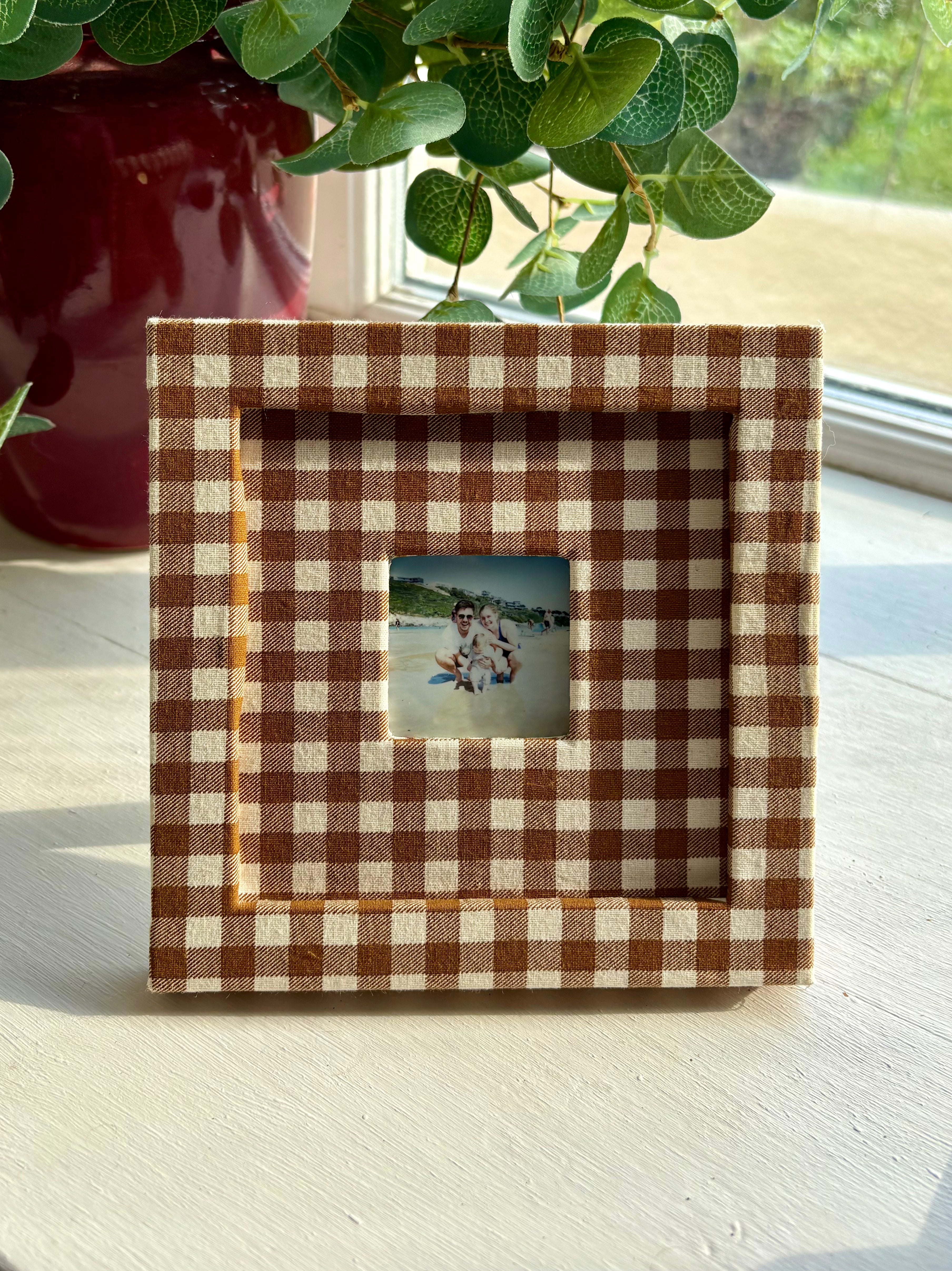 The Square - Hazelnut Gingham Fabric Frame